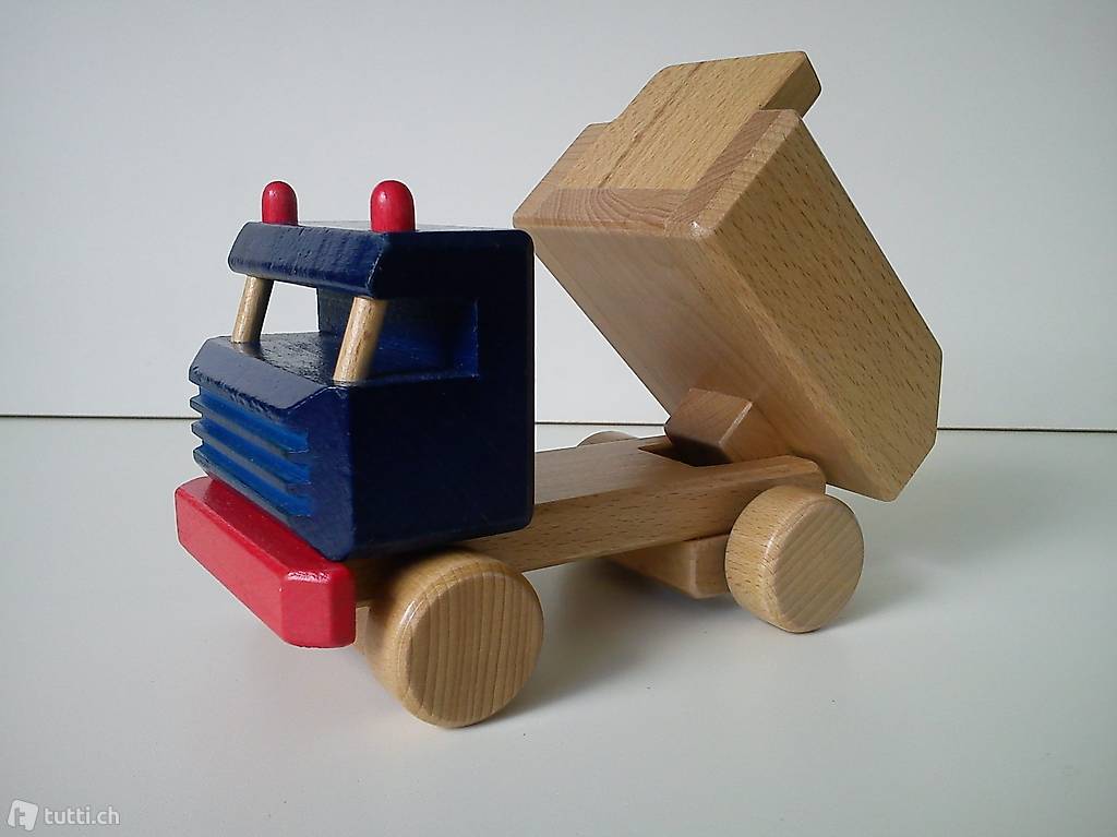 Holzspielzeug Lastwagen mit Kipper