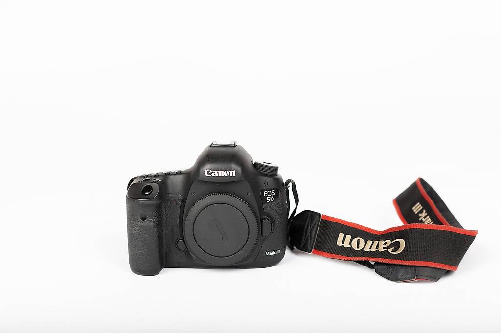 Canon 5d Mark Iv Canon BG-E11 Battery Grip For 5D Mark III The