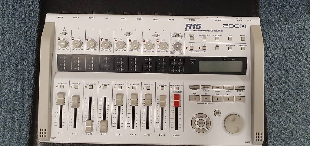 Zoom R 16 im Kanton Zürich - tutti.ch