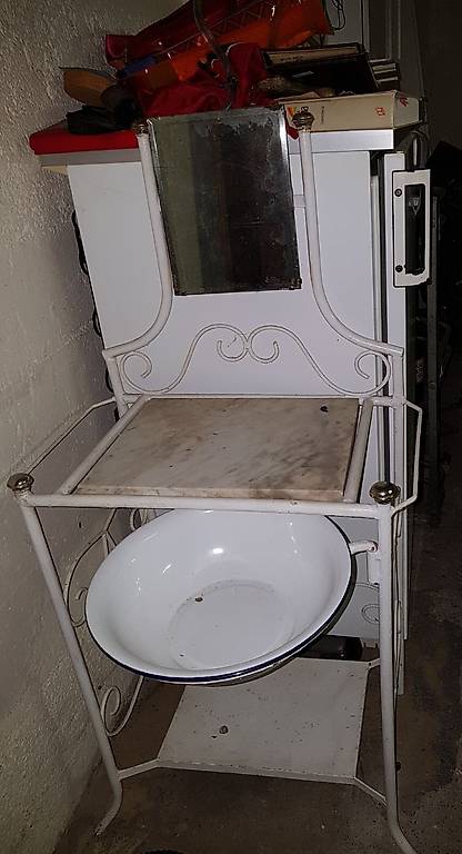 Antikes Waschbecken /Lavabo in Zürich kaufen - tutti.ch