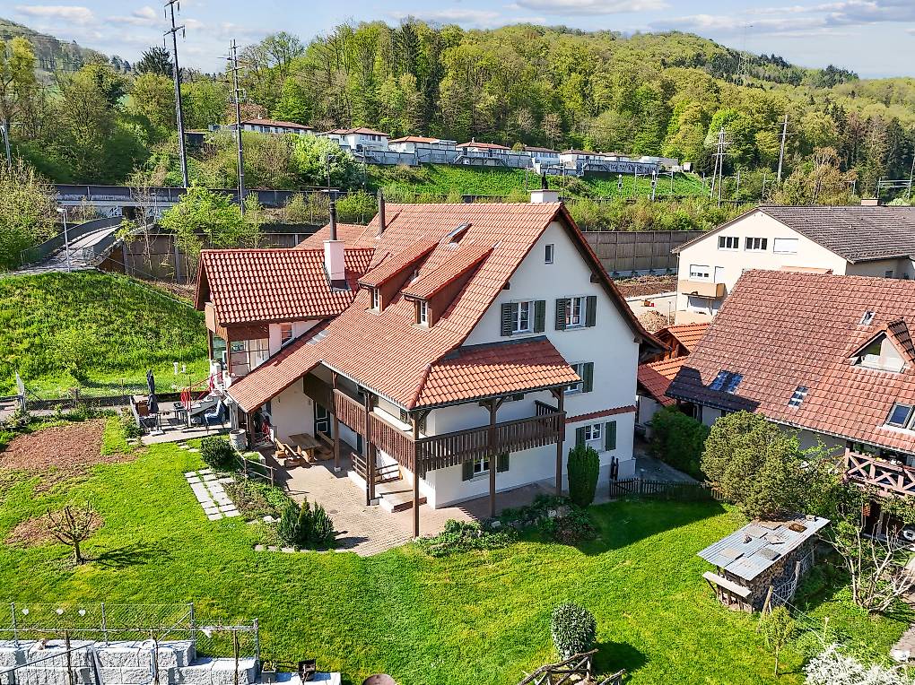 6.5-Zimmer-Einfamilienhaus für Familien oder Fachkräfte