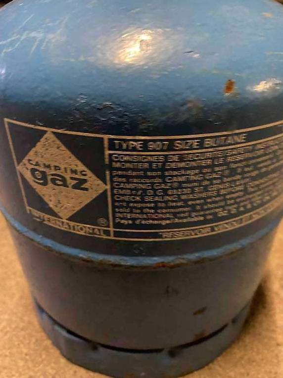 2 bouteilles de gaz Alugas 11 kg à remplir pour camping-car Canton