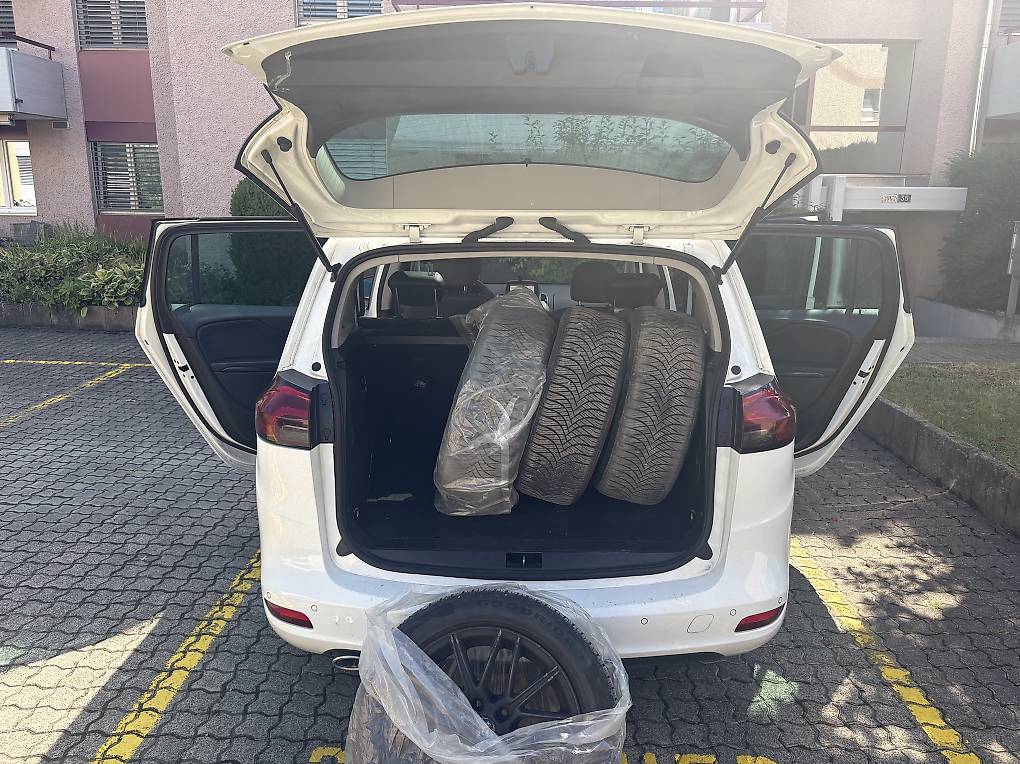 Opel Zafira Tourer 2.0 cdti 2016 — slika 4