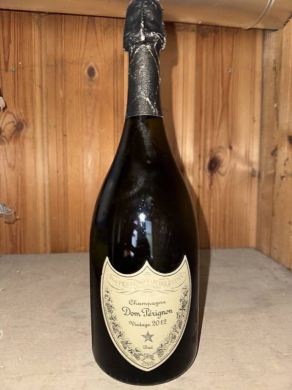 Moët-Chandon Champagne Cuvée Dom Pérignon 1982 Vintage im Kanton