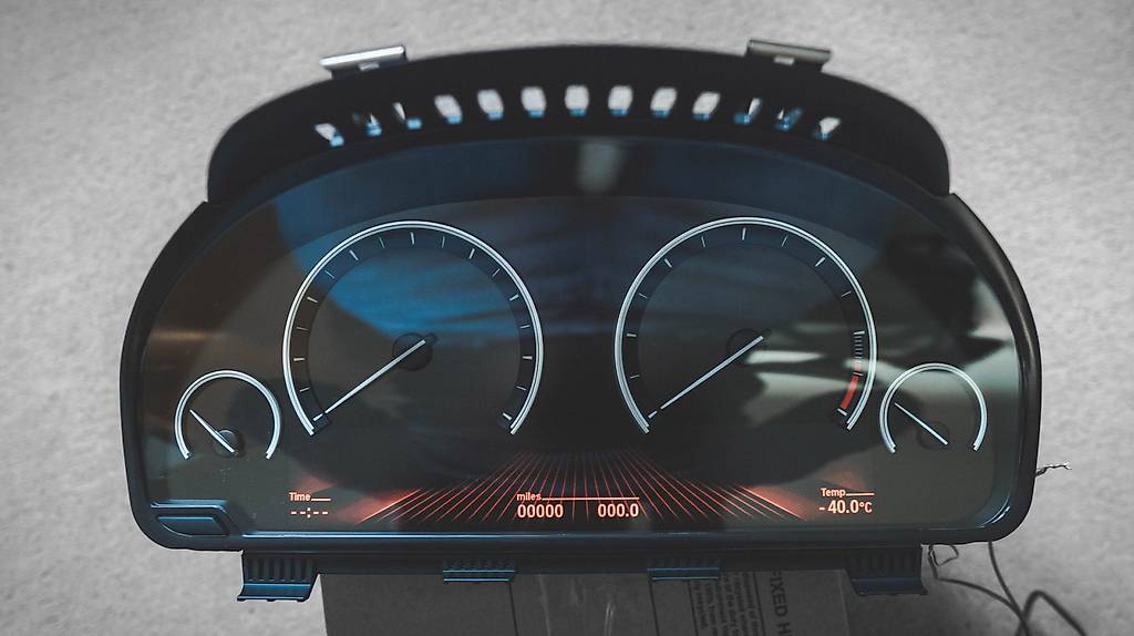 BMW Tacho Reset 6WA 6WB G30 G01 G11 F10 F20 F30 E60 E70 E90 im Kanton