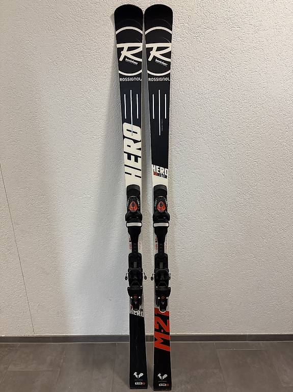 Rossignol HERO Master 180cm M21 im Kanton Waadt - tutti.ch