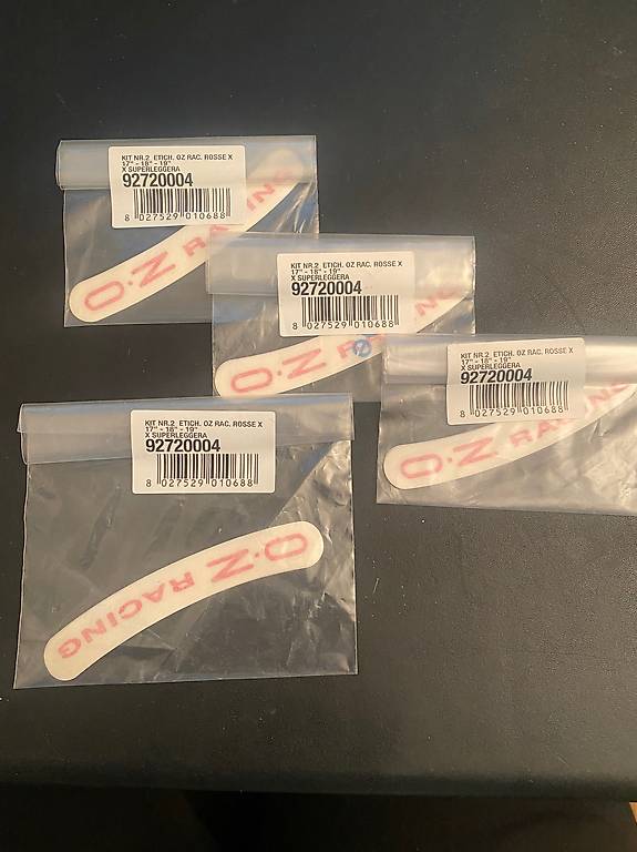 OZ Racing Superleggera Stickers im Kanton Freiburg - tutti.ch