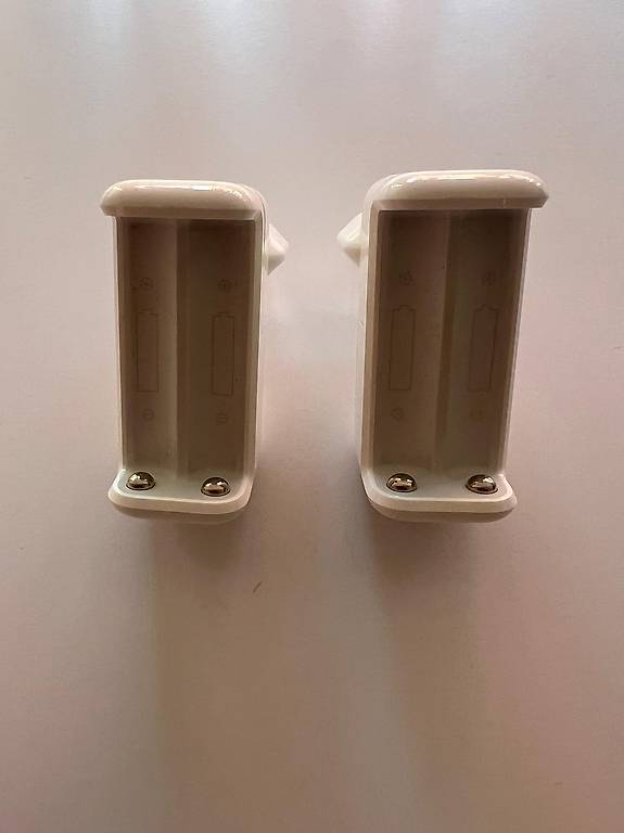 Apple Battery Charger für AA-Akkus (2x) ohne Batterien im Kanton Zürich ...