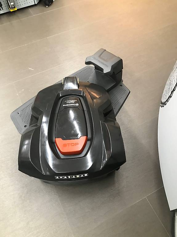 Roboter Automower Husqvarna 420 im Kanton Luzern - tutti.ch