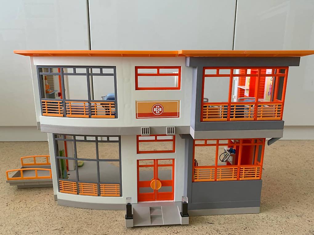 Playmobil Klinik Clinic 4404 + 7883 im Kanton Aargau - tutti.ch
