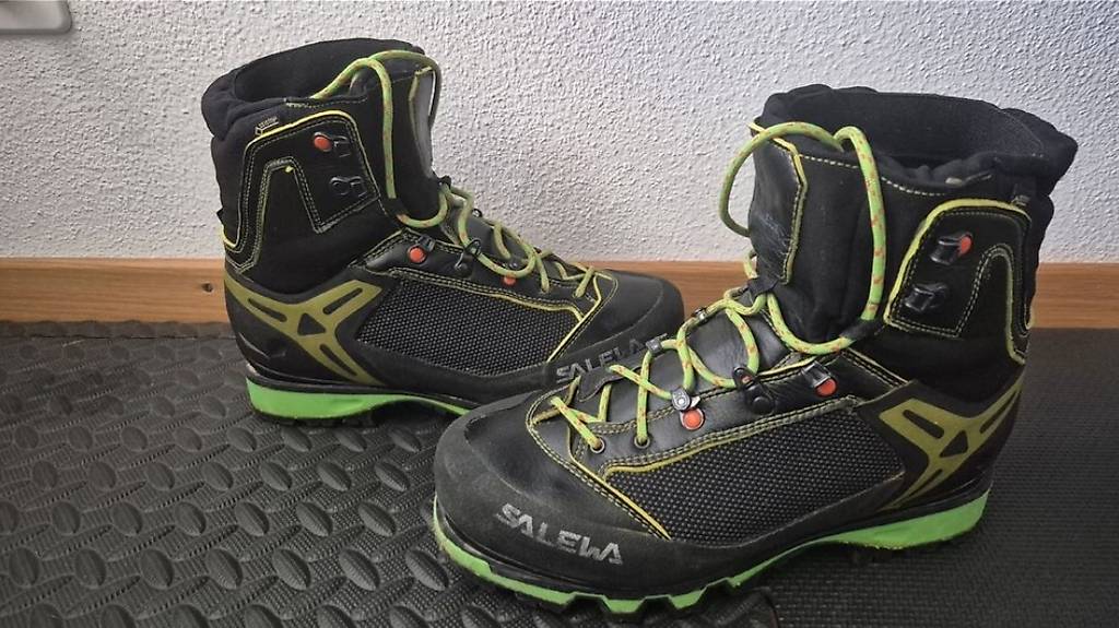Bergschuhe Grösse 41 im Kanton Aargau