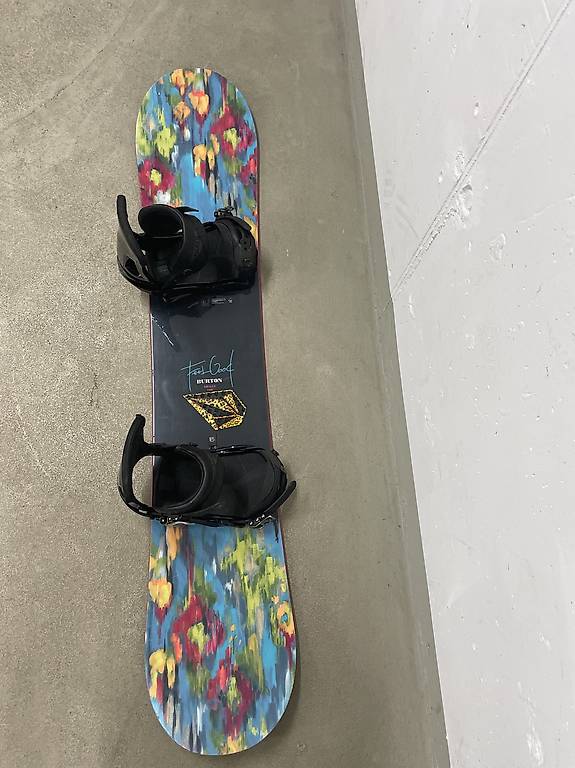 Burton Flight Attendant 168cm Snowboard im Kanton Bern - tutti.ch