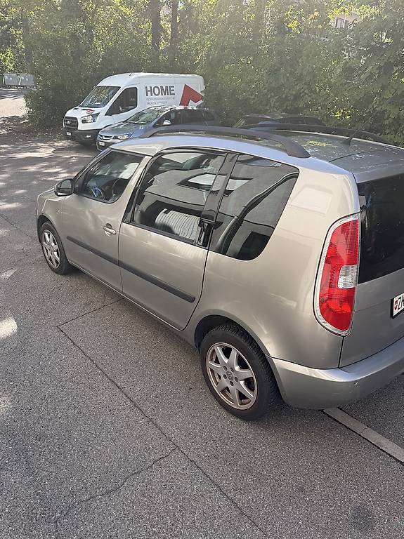 Skoda Roomster 1,6 Benzin ab Platz  — slika 2