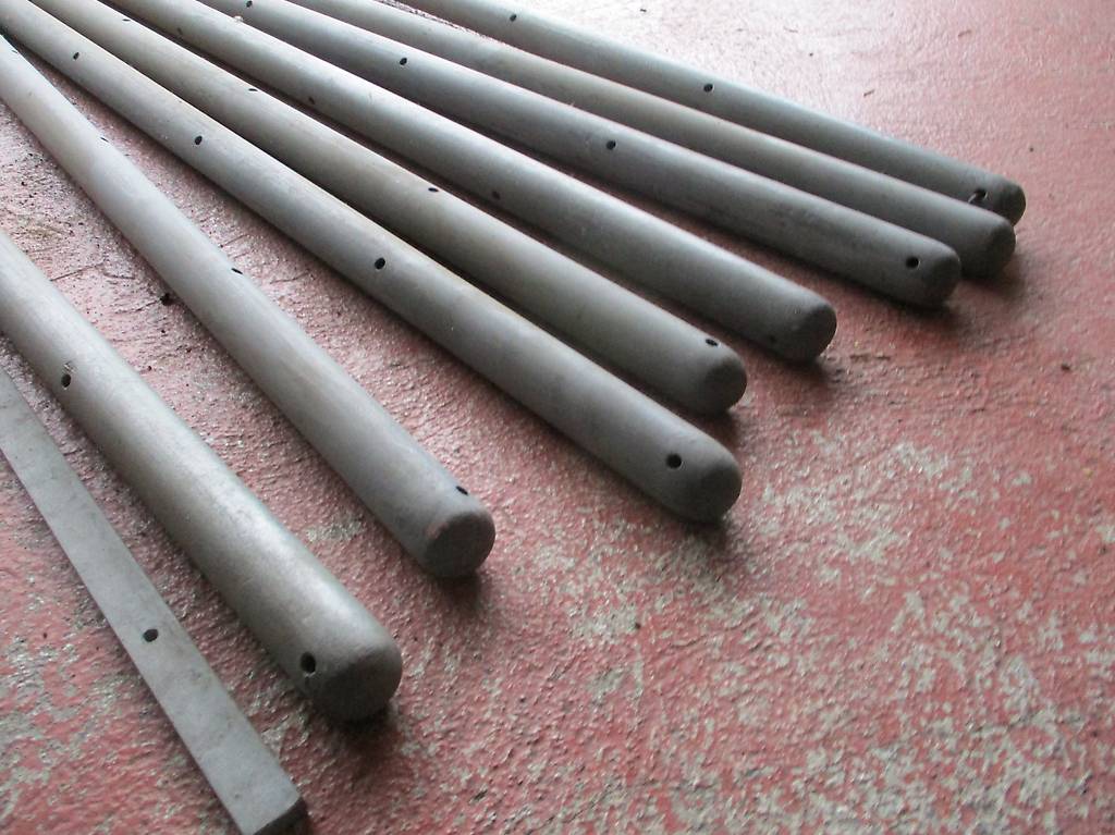 8x MetallStange für Geländer Eisen GeländerStange Zaun im Kanton