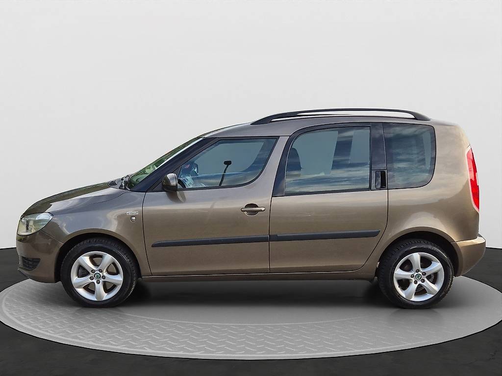 SKODA Roomster 1.2 TSI Style — slika 3