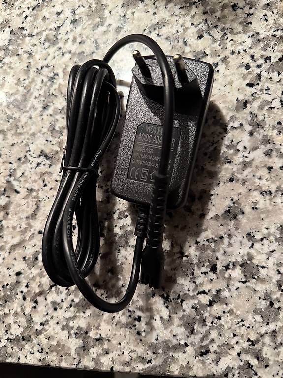 Wahl Ladekabel Model 0520 ACDC Adapter im Kanton Thurgau - tutti.ch