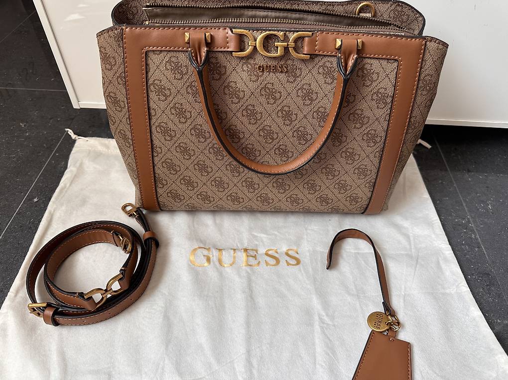Originale Guess Tasche im Kanton Aargau