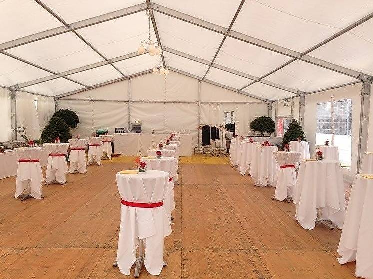 Stuhl mieten, Reihenstuhl grau, Musikbühne,Mietmöbel,Verleih in Zürich