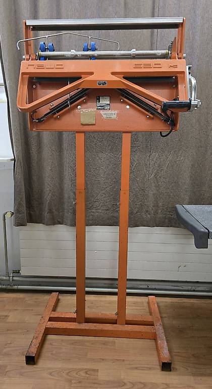 HAWO 630K Bekleidungs-Verpackungsmaschine mit Schweißeinheit