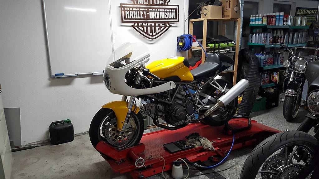 Ducati 900 kaufen: 60 Inserate  Kleinanzeigen