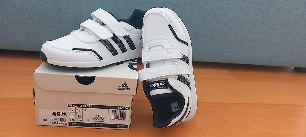 ADIDAS Schuhe Gr. 33 im Kanton Solothurn tutti.ch