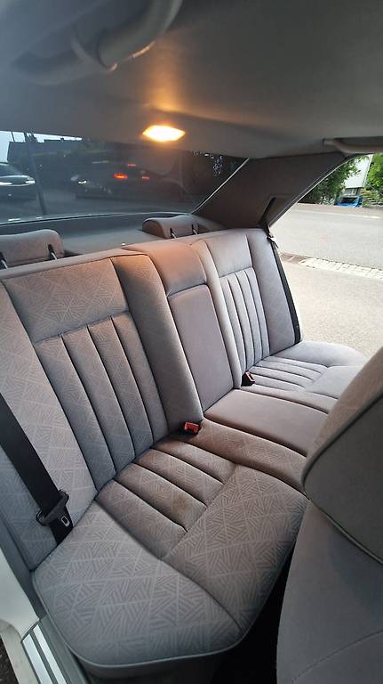 Mercedes-Benz E280 W124 — slika 5