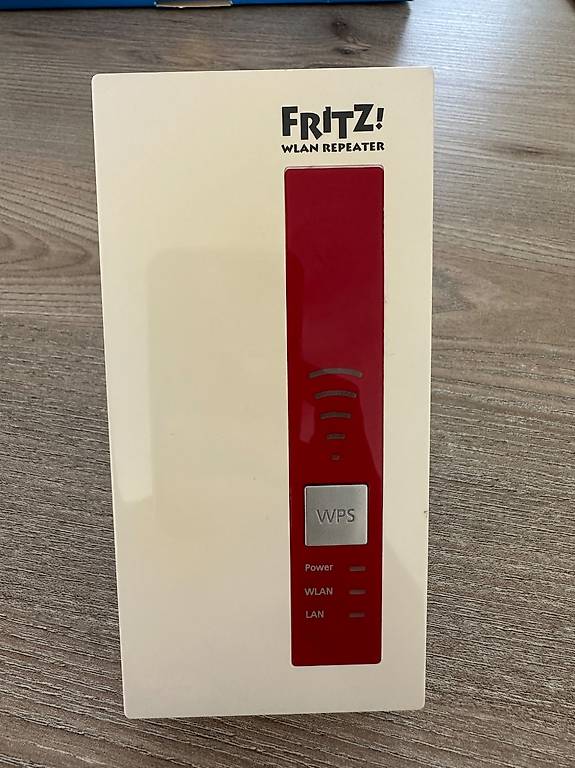 FRITZ!WLAN Repeater 1750E