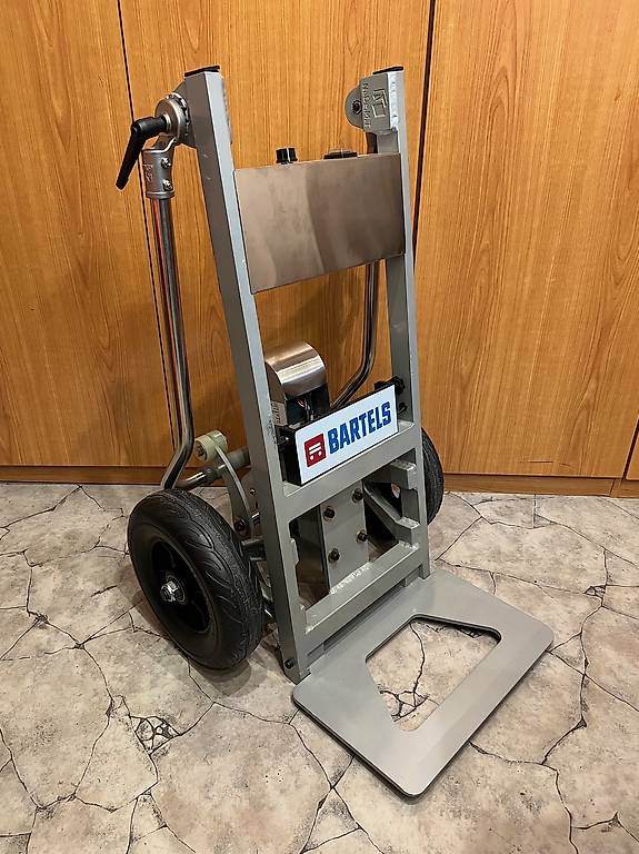 Elektrischer Treppensteiger zum Mieten im Kanton BaselLandschaft