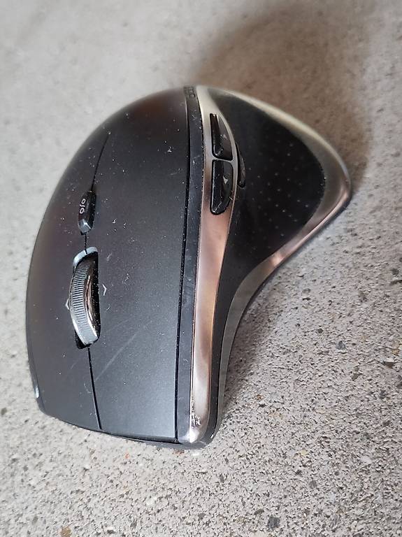Logitech MX800 Wireless Keyboard & Maus Combo (DE-CH) im Kanton Basel ...