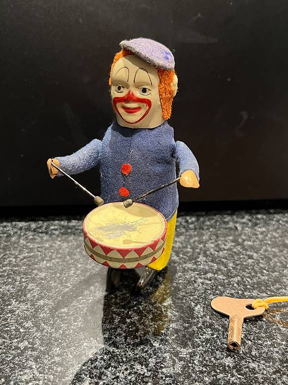 Schuco - Trommelnder Clown