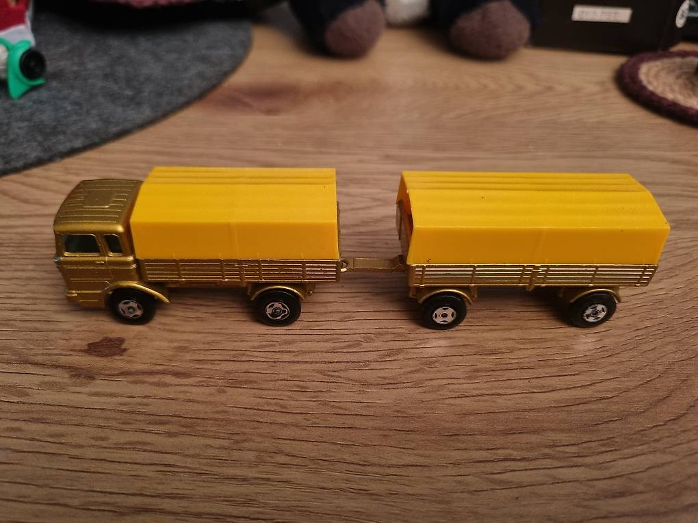 Matchbox Two Packs TP-14 - Camion Citerne Militaire Et Radar - Neuf Sous Blister