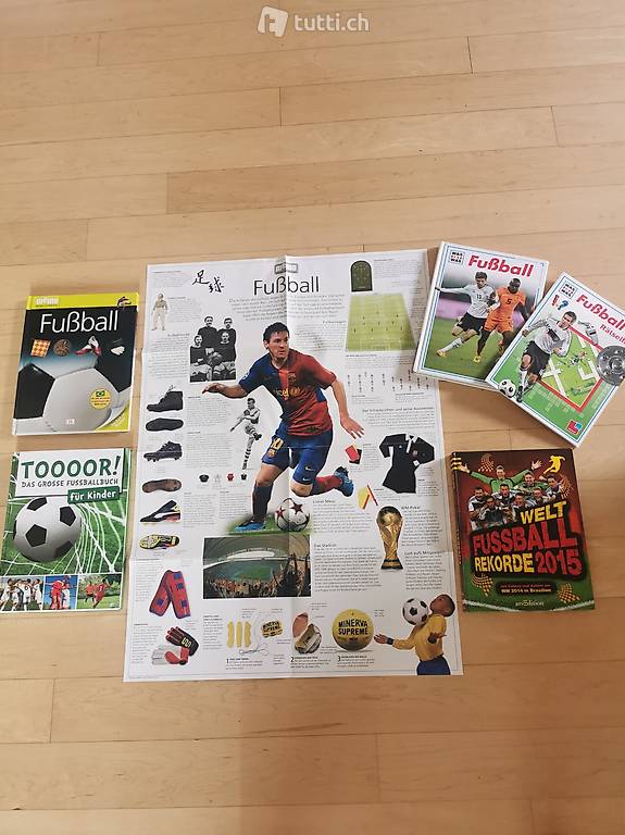 4 Fussballbücher + Poster + Rätselheft