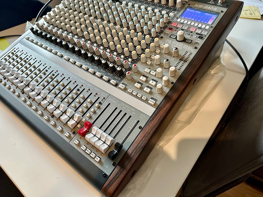 Korg SoundLink MW-2408 Mischpult wie neu! im Kanton Aargau - tutti.ch