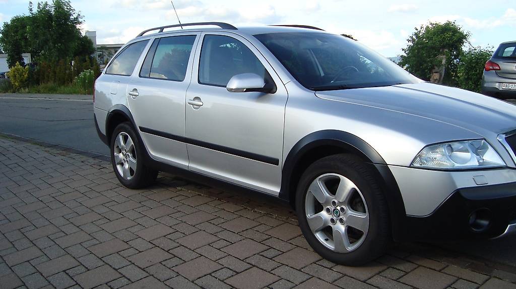 Skoda Octavia Scout 4x4 Diesel Frisch MFK(01.06.2026)