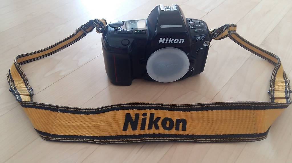 Nikon F90 im Kanton Zürich tutti.ch