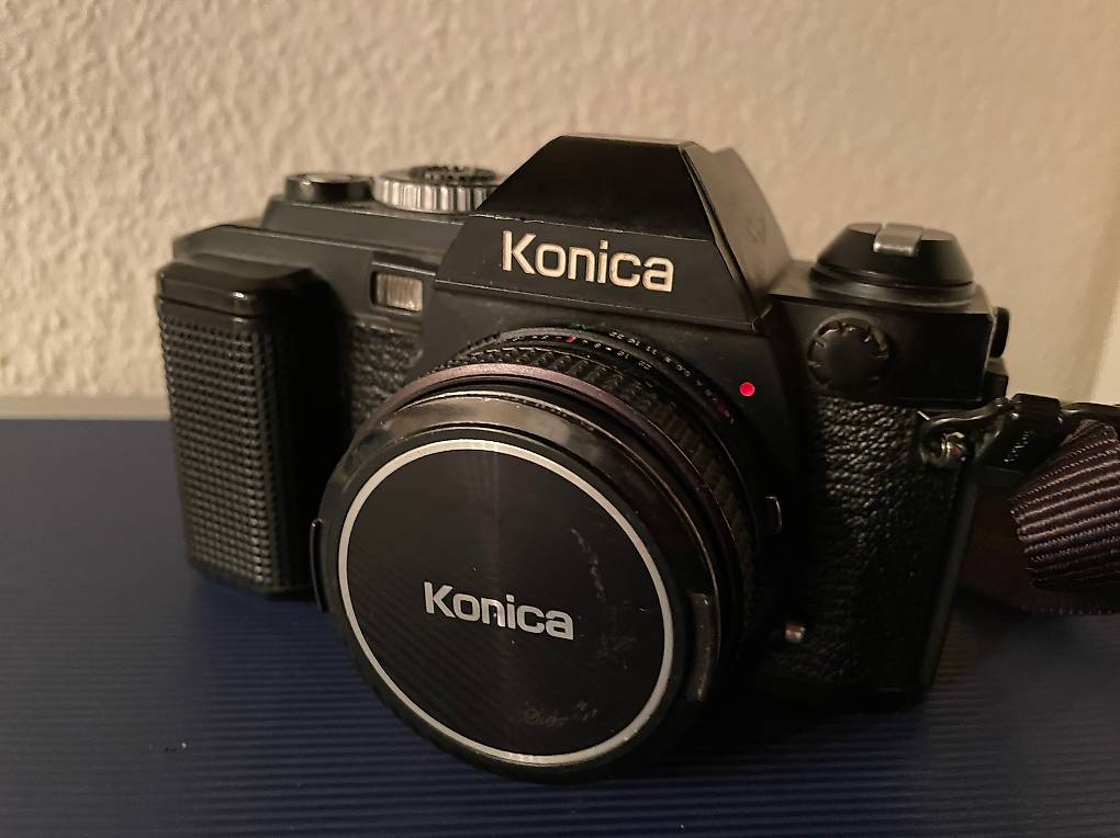 Auto-zoom SUN 1:4,5 f85-210 mm pour KONICA FS1 - prix très bas