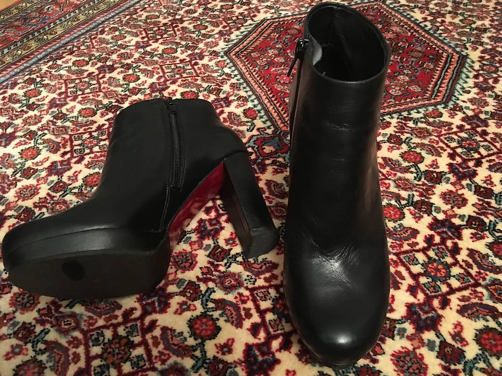 Leder Stiefeletten Highheels mit Plateau schwarz NEU im Kanton Luzern tutti.ch