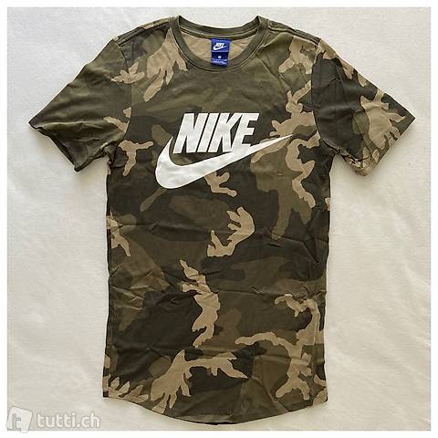 Nike Camo T-Shirt
