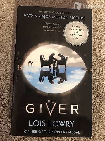 Giver - Lois Lowry