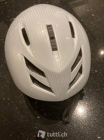 Ski-Helm mit UVEX-Brille