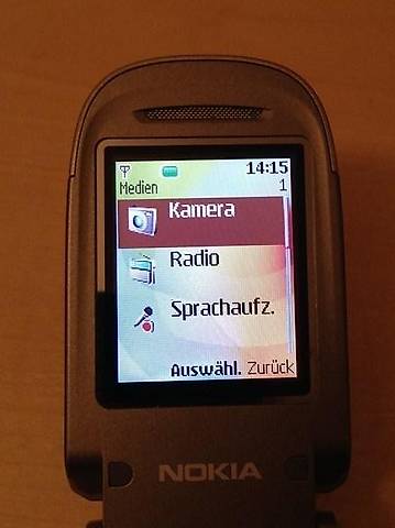 Nokia 2760-Sehr klein klapphandy in Basel kaufen - tutti.ch