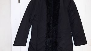 Mantel schwarz / Grösse M