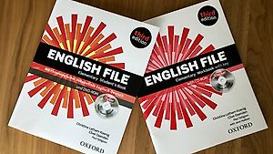English file Elementary Students Book & Workbook