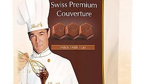 Lindt Swiss Premium Couverture Schokolade Milch 17 x 500g