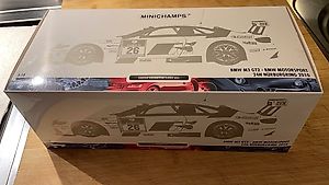 BMW M3 GT2 von Minichamps im Masstab 1:18