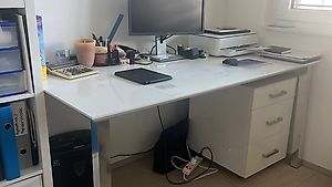 Schreibtisch von Möbel Pfister