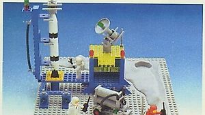 Lego 483/920 Alpha-1 Rocket Base