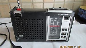 Taschenradio, Kleinradio, TOSHIBA IC 700