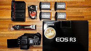 Canon EOS R3 +3 extra Akkus