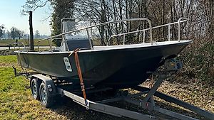 Motorboot 6,5m mit 115ps Mercury Aussenborder